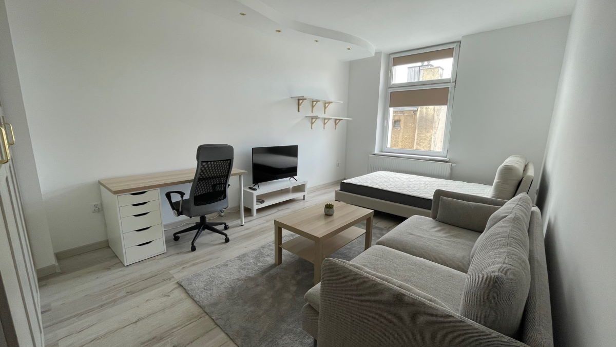 WG #8 Zimmer 3 – 20 m² - main view