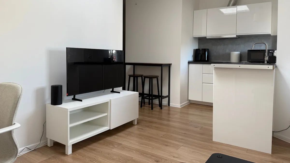 2-room #8j – 35 m² - kitchentv