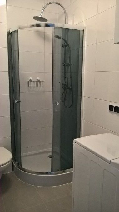 Studio #13 – 34 m² - shower mashing machine