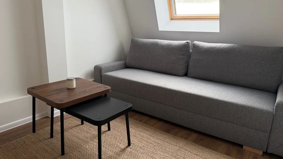 2-room #8e – 36 m² - living room sofa