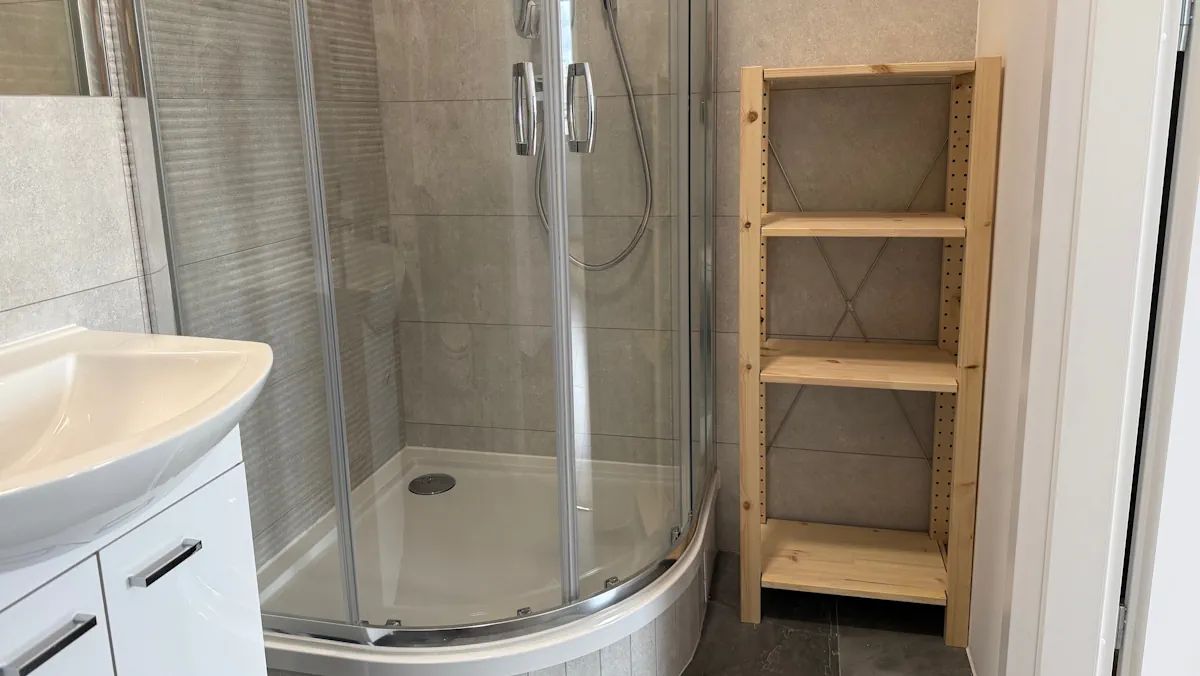 2-roms #8a – 36 m² - bathroom