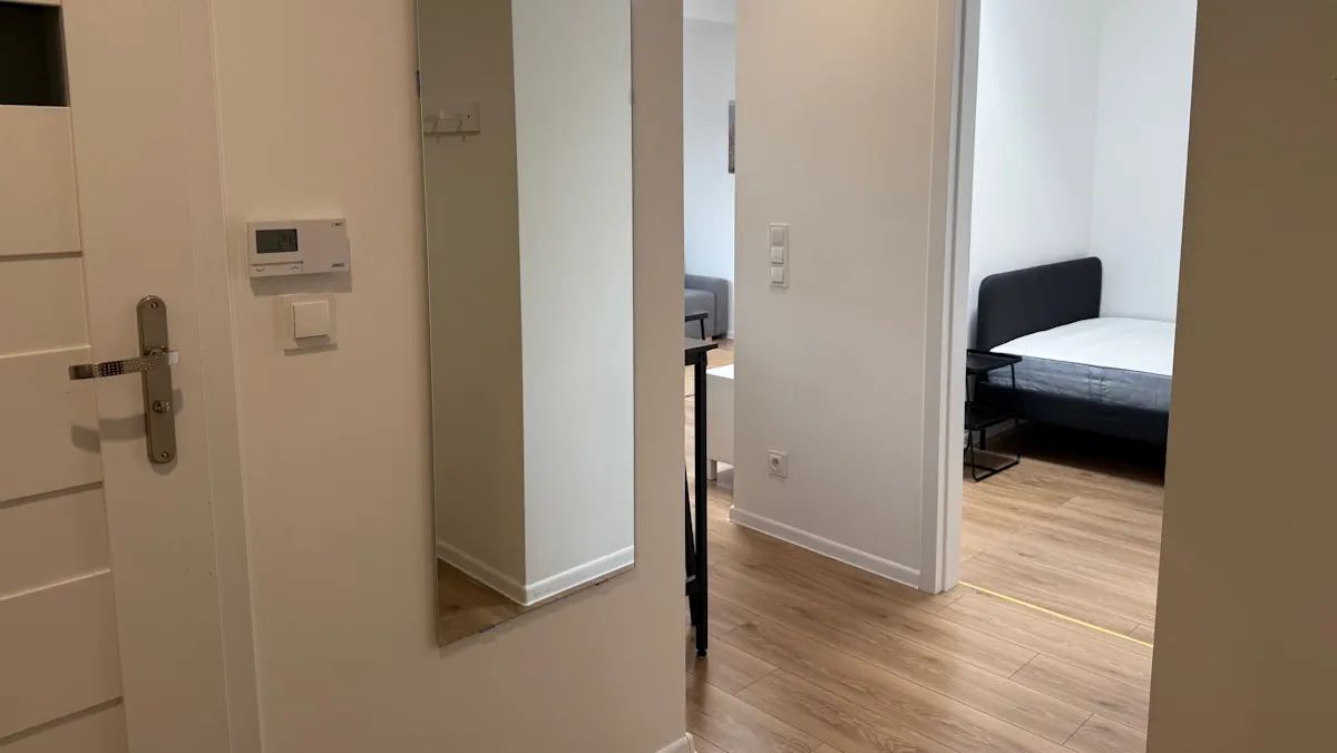 2-room #8j – 35 m² - corridor