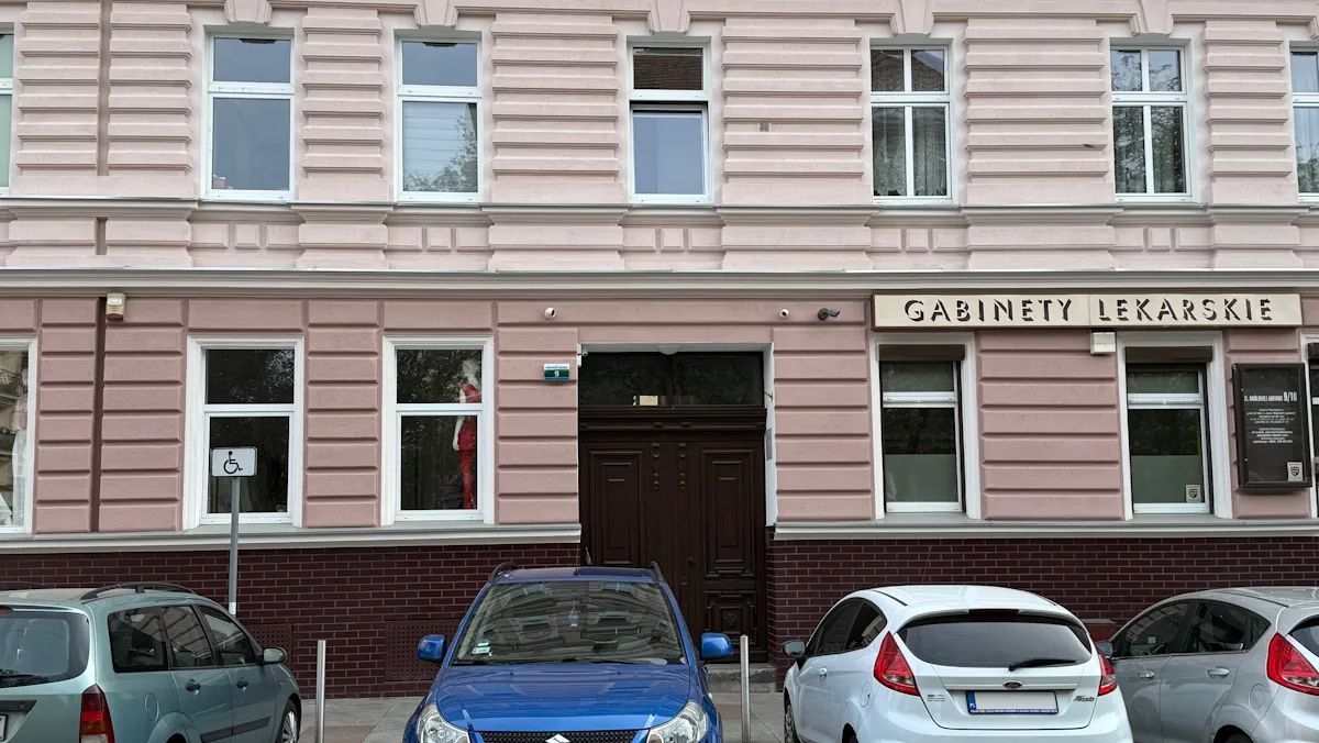 Studio #22 – 35 m² - building