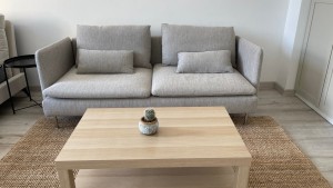 location-szczecin-room-8-2 - Sofa  Table
